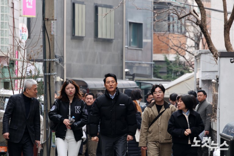 오세훈, 전·월세 청년 주거난 현장 방문