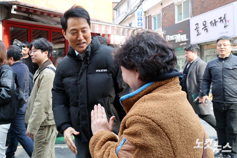 오세훈, 전·월세 청년 주거난 현장 방문