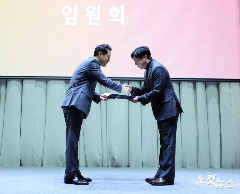서울시, 유노윤호·임원희 등 유공납세자 표창
