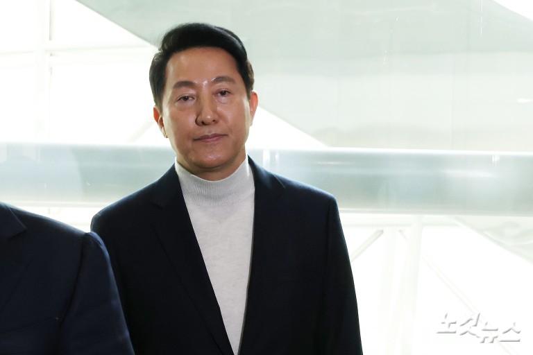 오세훈 "국민의힘 서울시장 후보 등록"