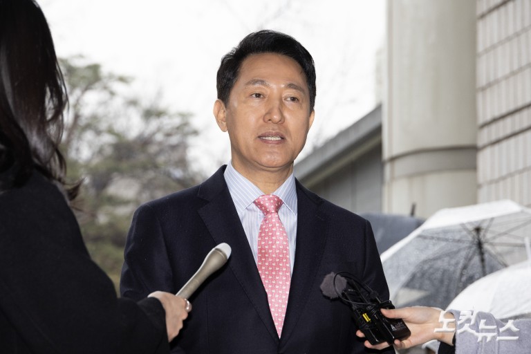 오세훈 '여론조사 비용 대납 의혹' 2차 공판