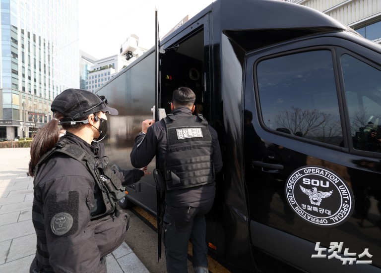 서울경찰청장, BTS 공연 앞두고 광화문광장 현장점검