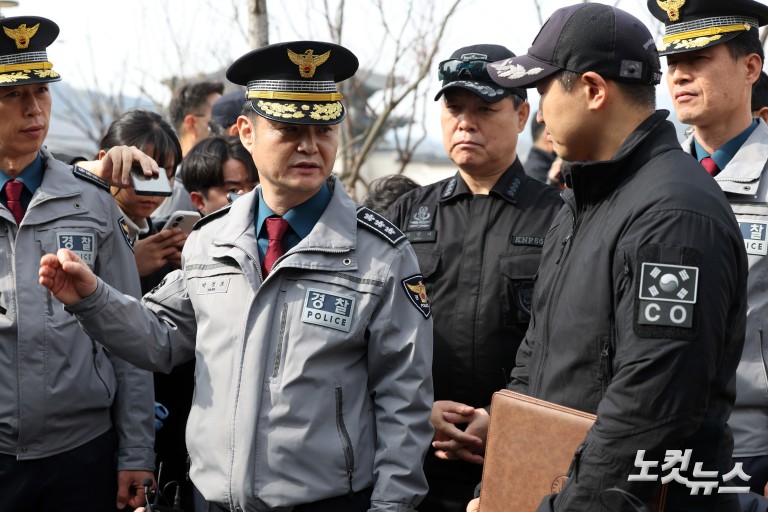 서울경찰청장, BTS 공연 앞두고 광화문광장 현장점검