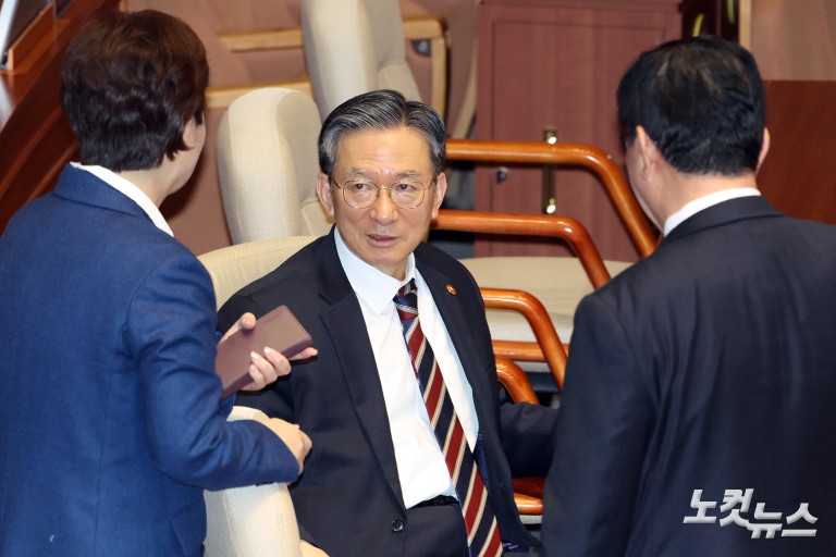 공소청법 본회의 상정, 국민의힘 필리버스터 시작