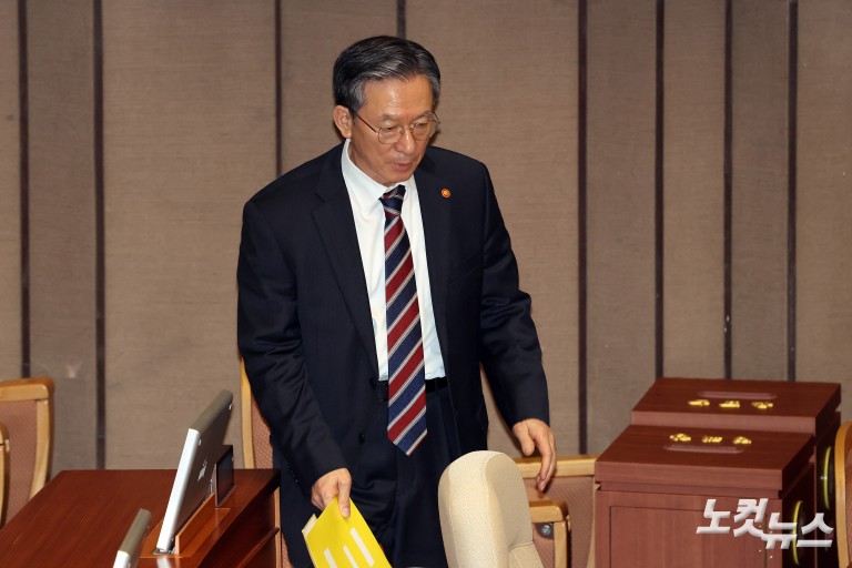 공소청법 본회의 상정, 국민의힘 필리버스터 시작