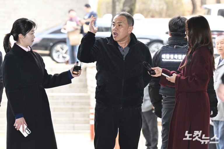 오세훈 시장 재판 증인 출석하는 명태균