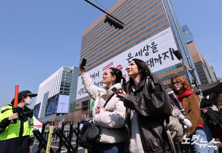 BTS 컴백, 인파 몰린 광화문