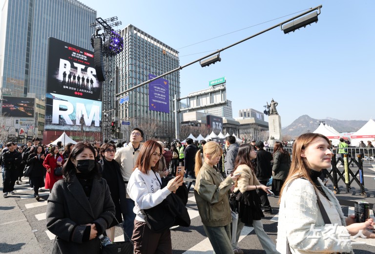 BTS 컴백, 인파 몰린 광화문