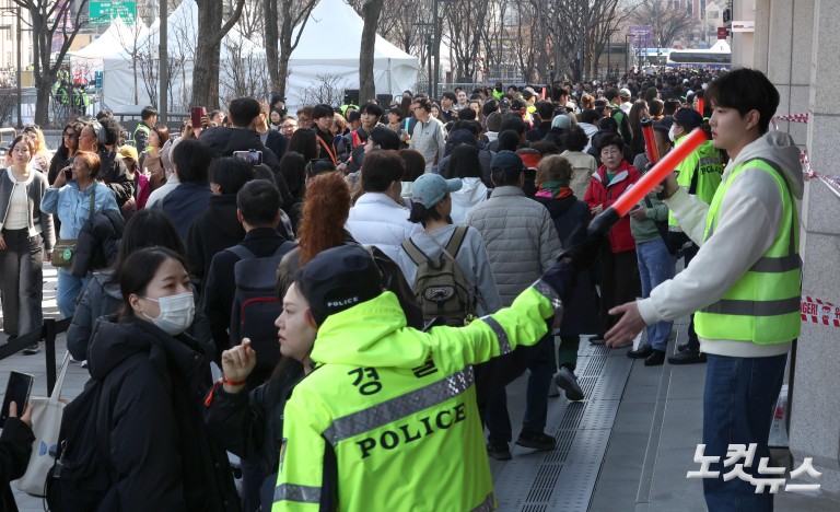BTS 컴백, 인파 몰린 광화문