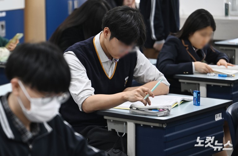 올해 첫 전국연합학력평가