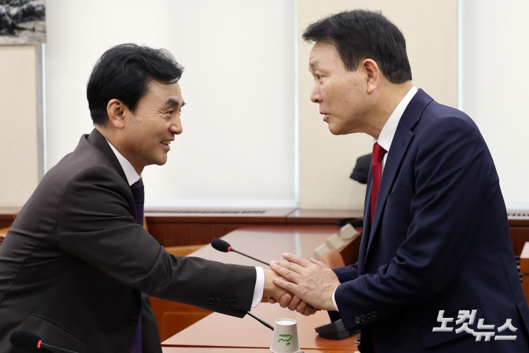 국회 국방위원회 전체회의