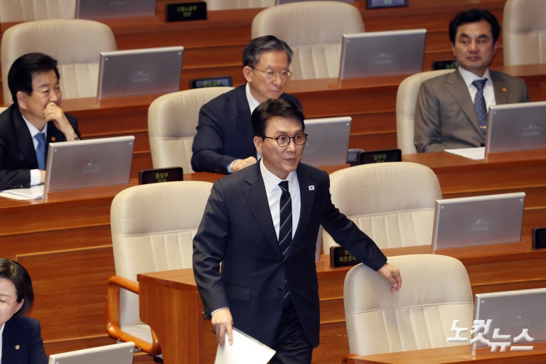 정치·외교·통일·안보 분야 대정부질문