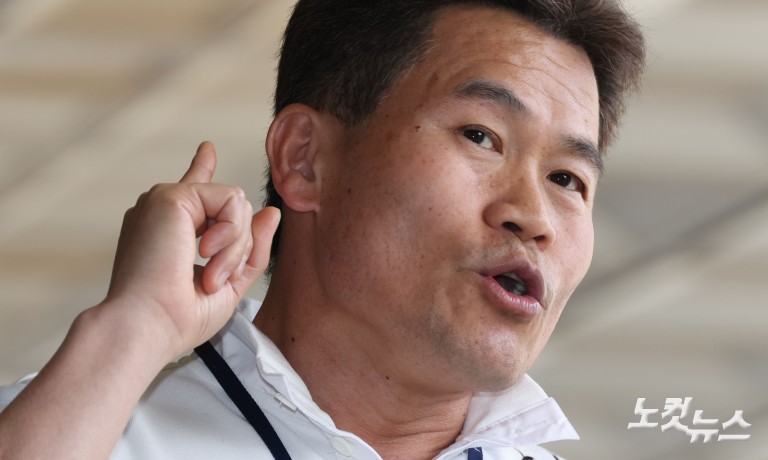 유튜버 전한길, 검찰 출석