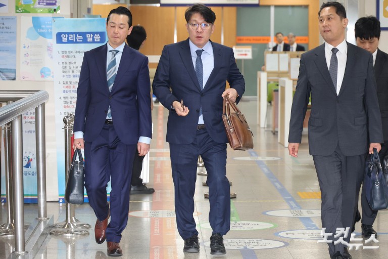 '김건희 그림 청탁' 김상민 전 검사, 2심 마무리