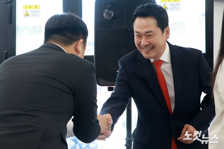 장동혁 대표, 생활밀착형 청년 공약 간담회