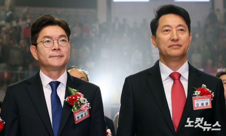 어버이날 행사에서 만난 정원오-오세훈