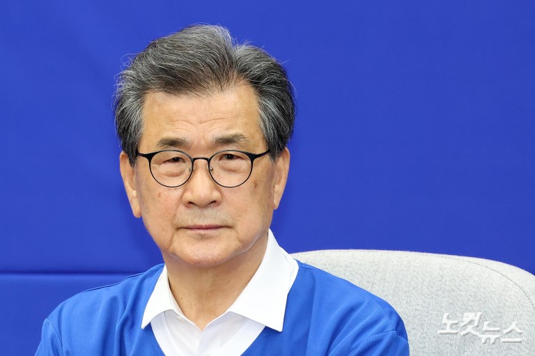 민주당 선대위 출범