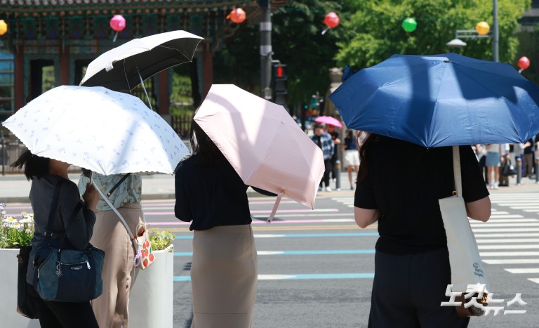 '5월 무더위' 계속