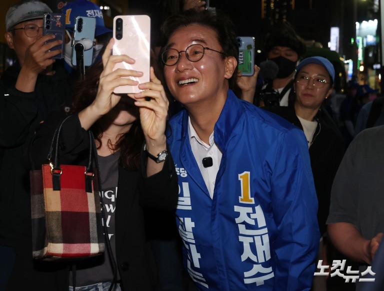 전재수 부산시장 후보, 동래 집중유세