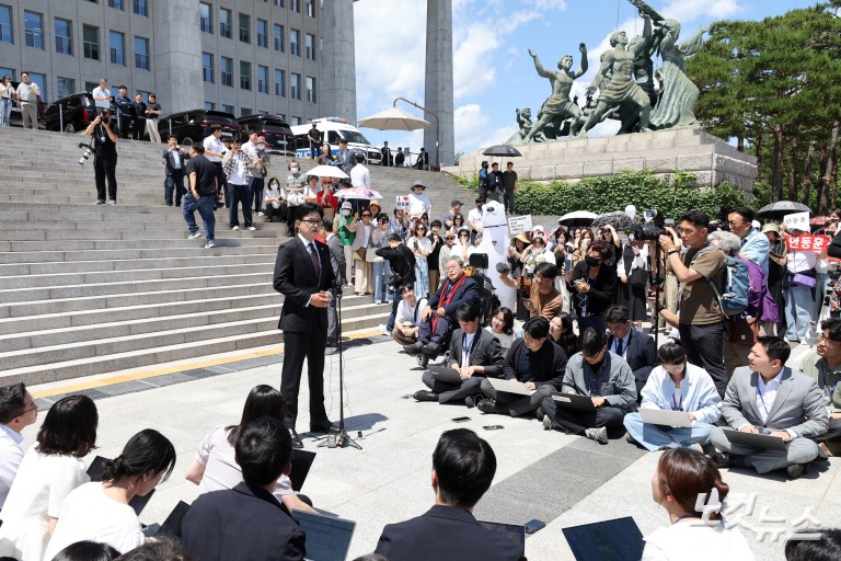 한동훈, 국회 첫 등원