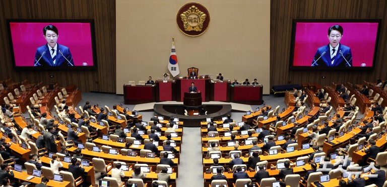 국회 본회의, 국회의장·부의장 선출 및 재보궐선거 의원선서