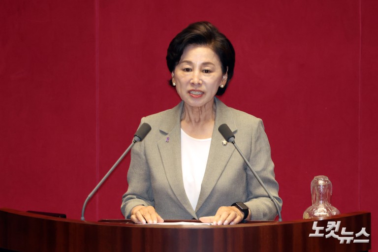 국회 본회의, 국회의장·부의장 선출 및 재보궐선거 의원선서