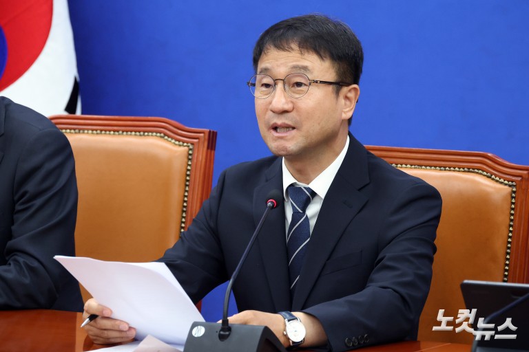 더불어민주당 원내대책회의