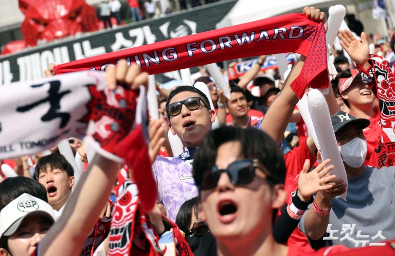 멕시코에 0-1 패배 아쉬운 시민들