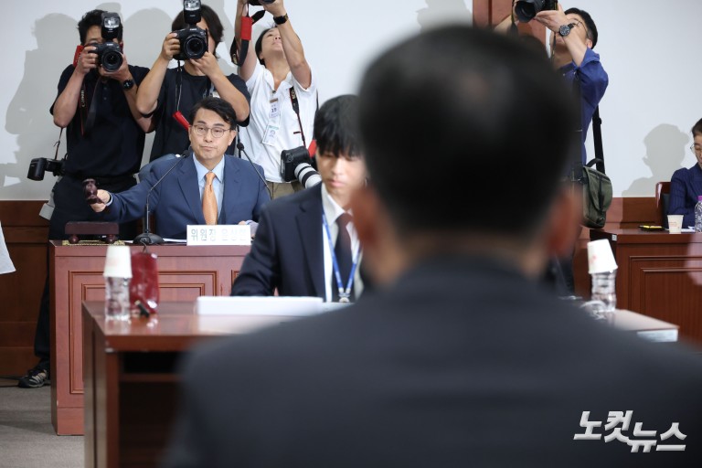 투표용지 부족사태 국조특위, 중앙선관위 현장조사