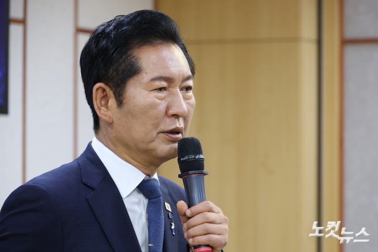 서남권 반도체 클러스터 성공을 위한 정책토론회 참석한 정청래 전 대표