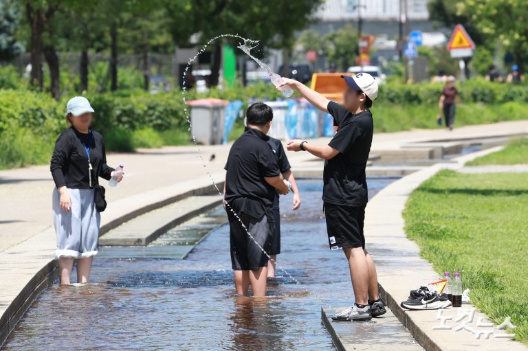 펄펄 끓는 극한 폭염