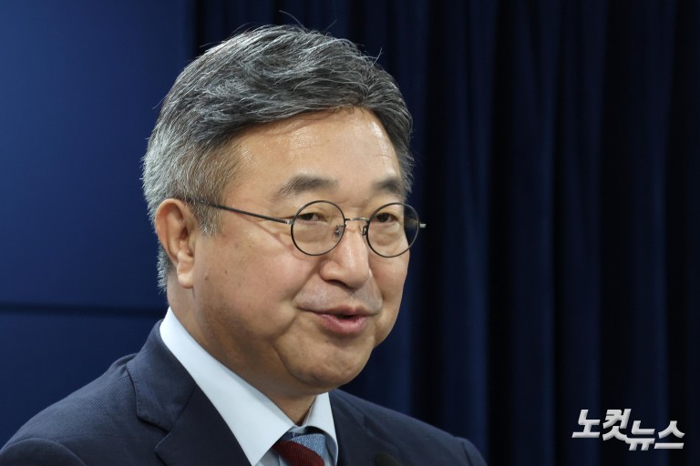 '초대 중수청장은 국민 추천으로'