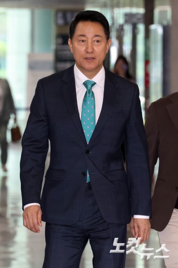 국민의힘 서울시당·서울시 주최 부동산 토론회 참석한 오세훈
