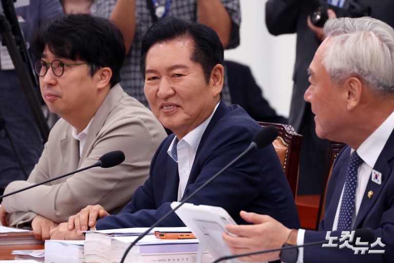 국회 외교통일위원회 전체회의