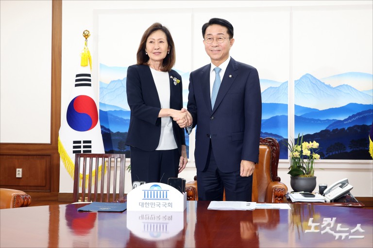 조정식 국회의장, 미셸 스틸 주한미국대사 접견
