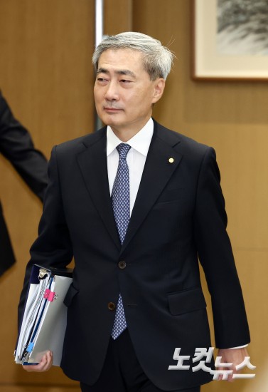 한은, 기준금리 2연속 인상…연2.75→3.00%