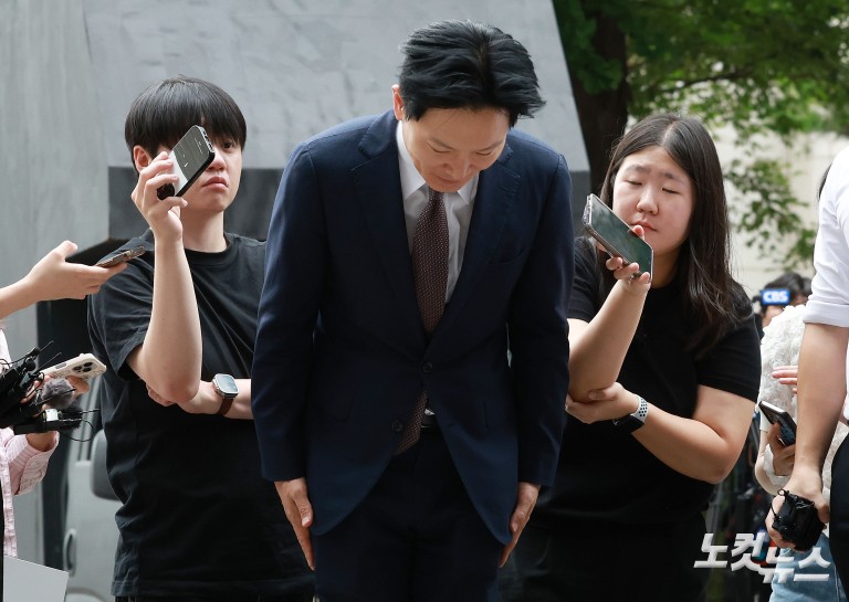 경찰, '국조특위 선서 거부' 박상용 검사 첫 소환