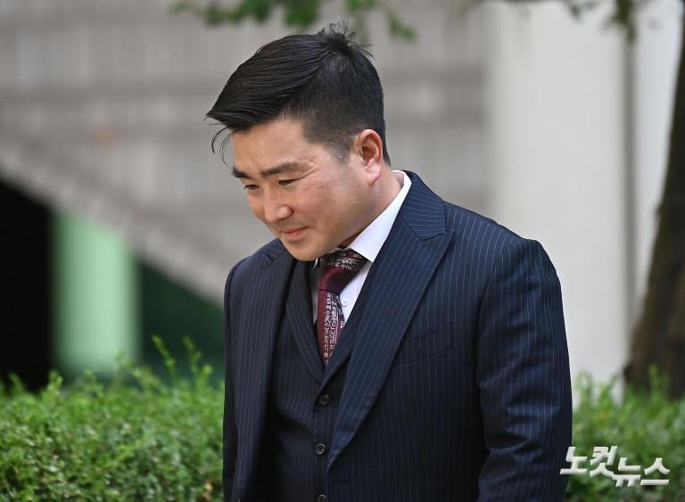 '국회 침투' 김현태 전 707단장, 1심 선고