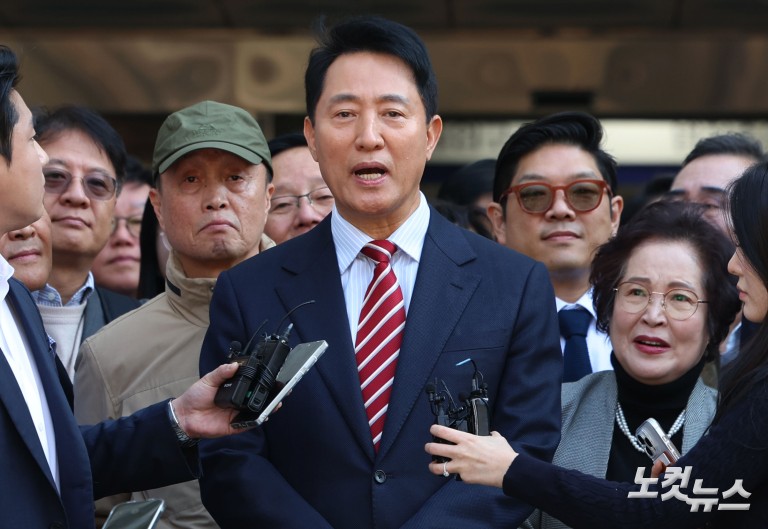 오세훈, '명태균 여론조사' 항소심 무죄…시장직 유지