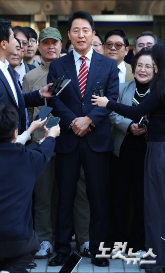 오세훈, '명태균 여론조사' 항소심 무죄…시장직 유지