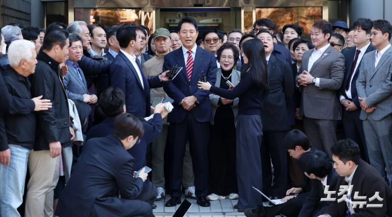 오세훈, '명태균 여론조사' 항소심 무죄…시장직 유지