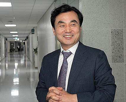 안규백, 국방장관 후보자 지명