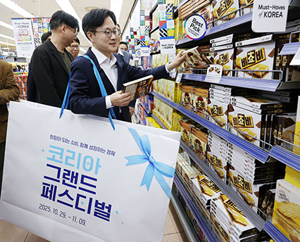 '코그페' 홍보 나선 김정관 산업장관