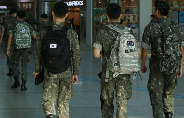 점점 작아지는 군대…나라 지킬 '군인'이 없다 - 노컷뉴스