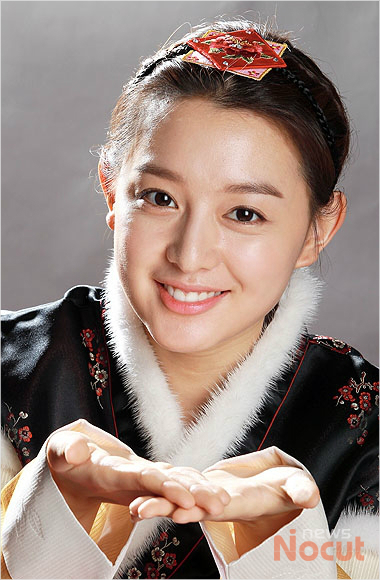 김지원,'새뱃돈 주실거죠?'