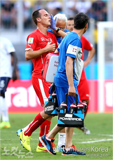 [월드컵]스위스 비상, 수비수 폰 베르겐 부상 귀국